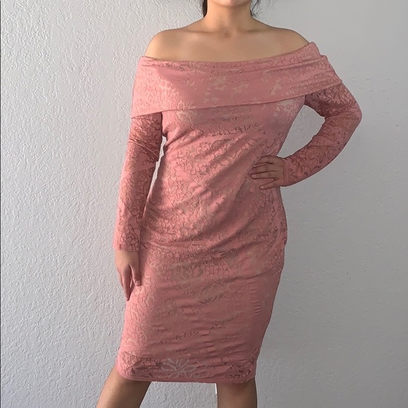 Dress - Picture 1 of 2